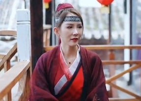 Tên sắc dục cuồng nhiệt với cô nàng sinh viên trong những bộ đồ thể thao mát mẻ